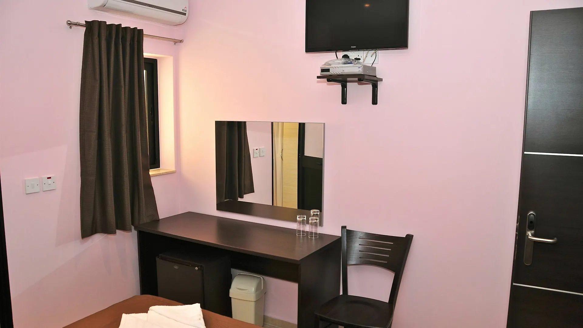 Sogdiana Guest House Saint Julian's