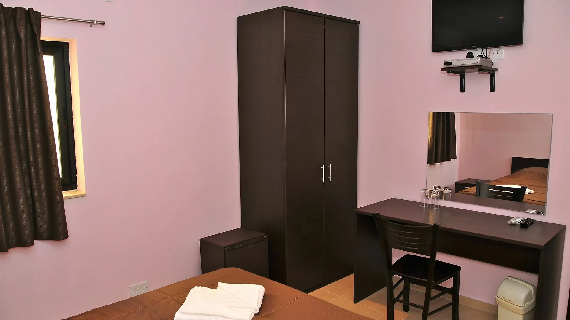 Sogdiana Guest House San Julián
